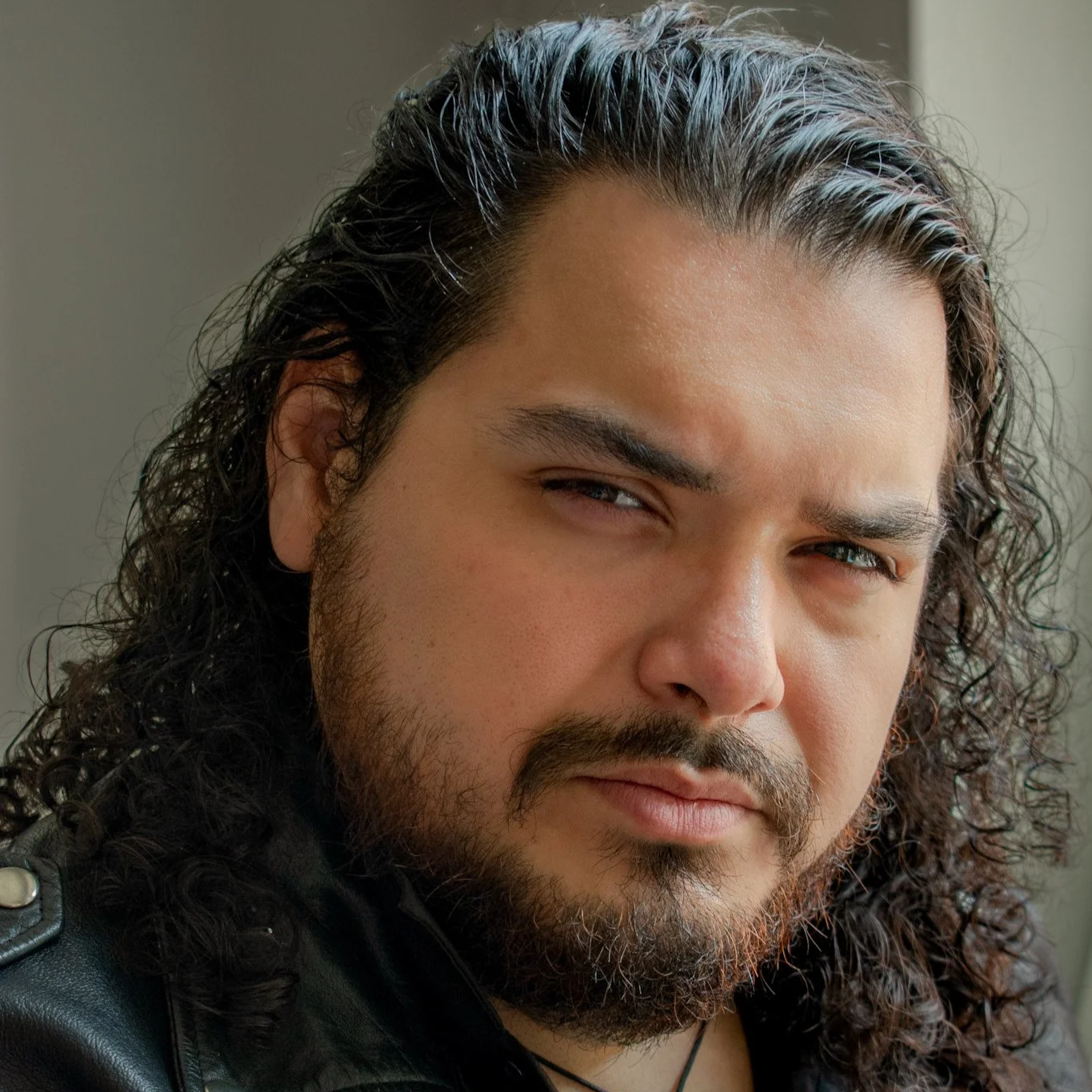 Angel Raii Gomez, Tenor — AYA artist portrait