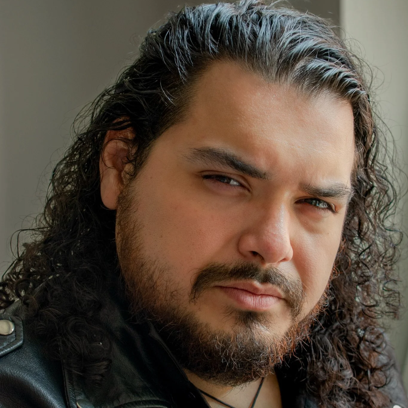 Angel Raii Gomez, Tenor — AYA artist portrait