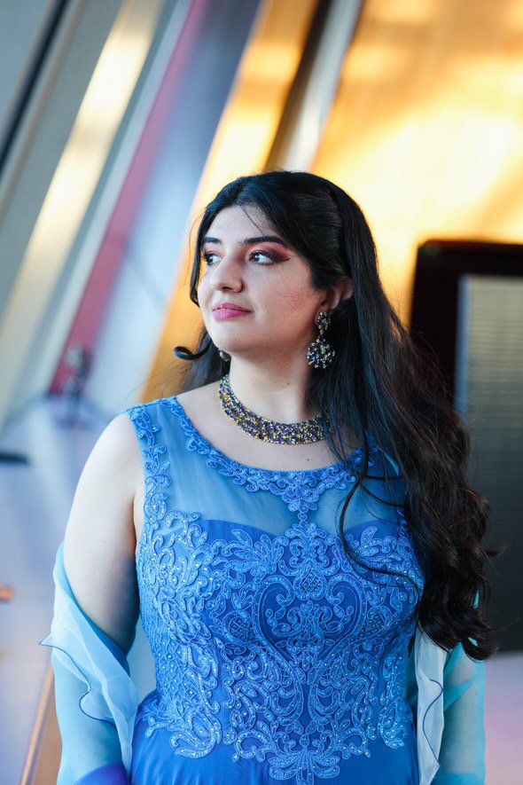 Forooz Razavi, Soprano — AYA artist portrait