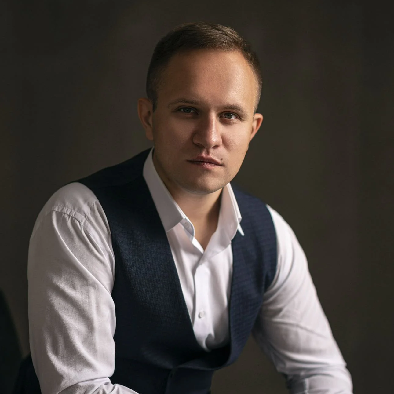 Ihor Mostovoi, Baritone — AYA artist portrait