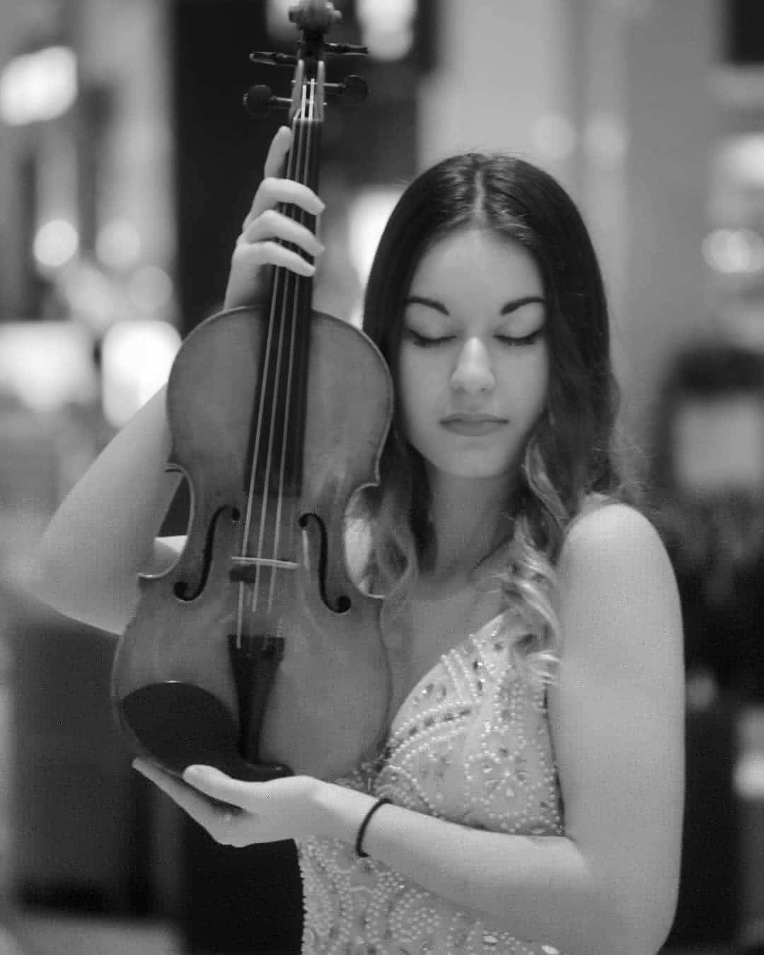 Rafailia Kapsokavadi, Violinist — AYA artist portrait