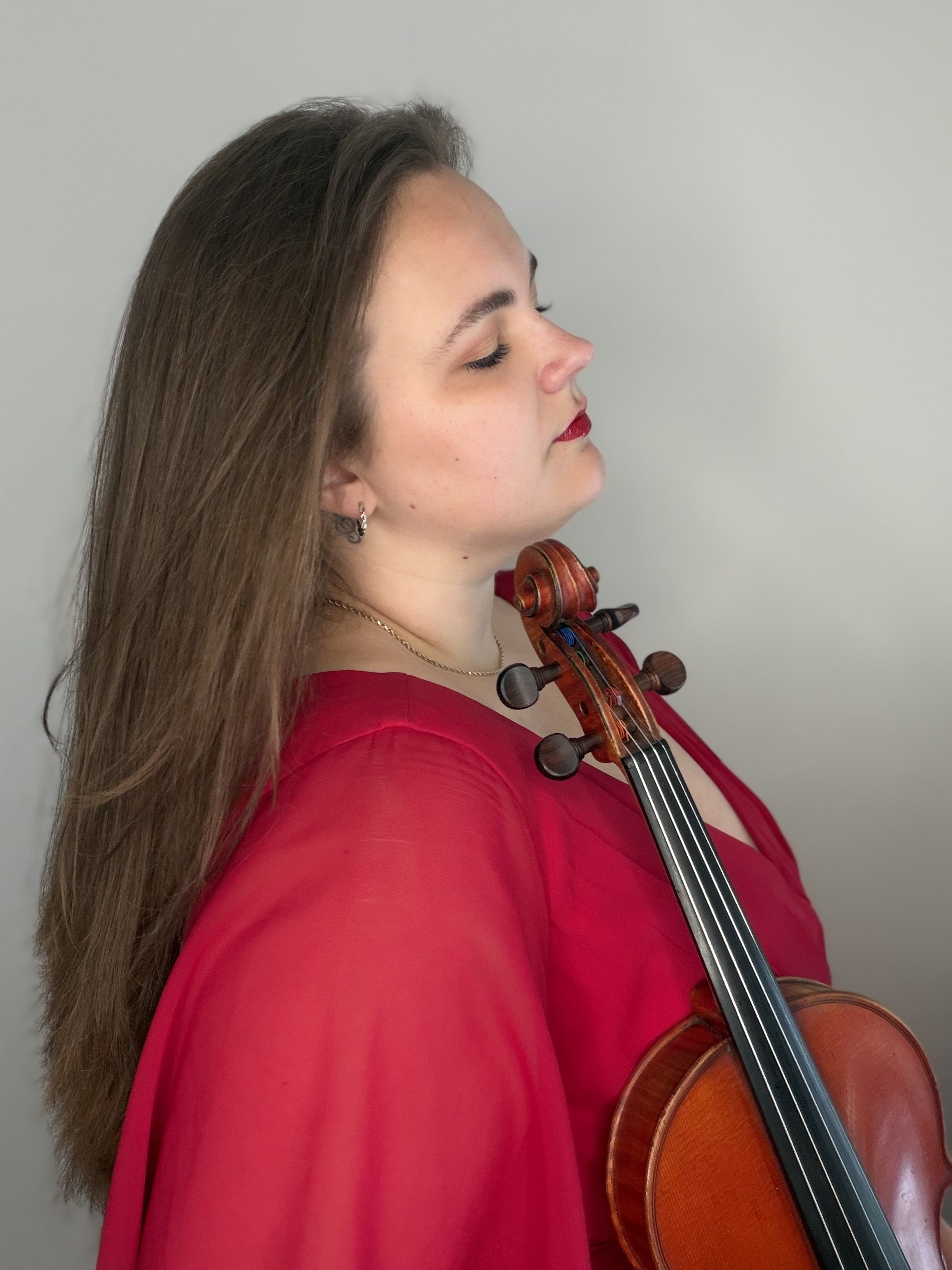 Charlotte Loukola, violinist; AYA artist member