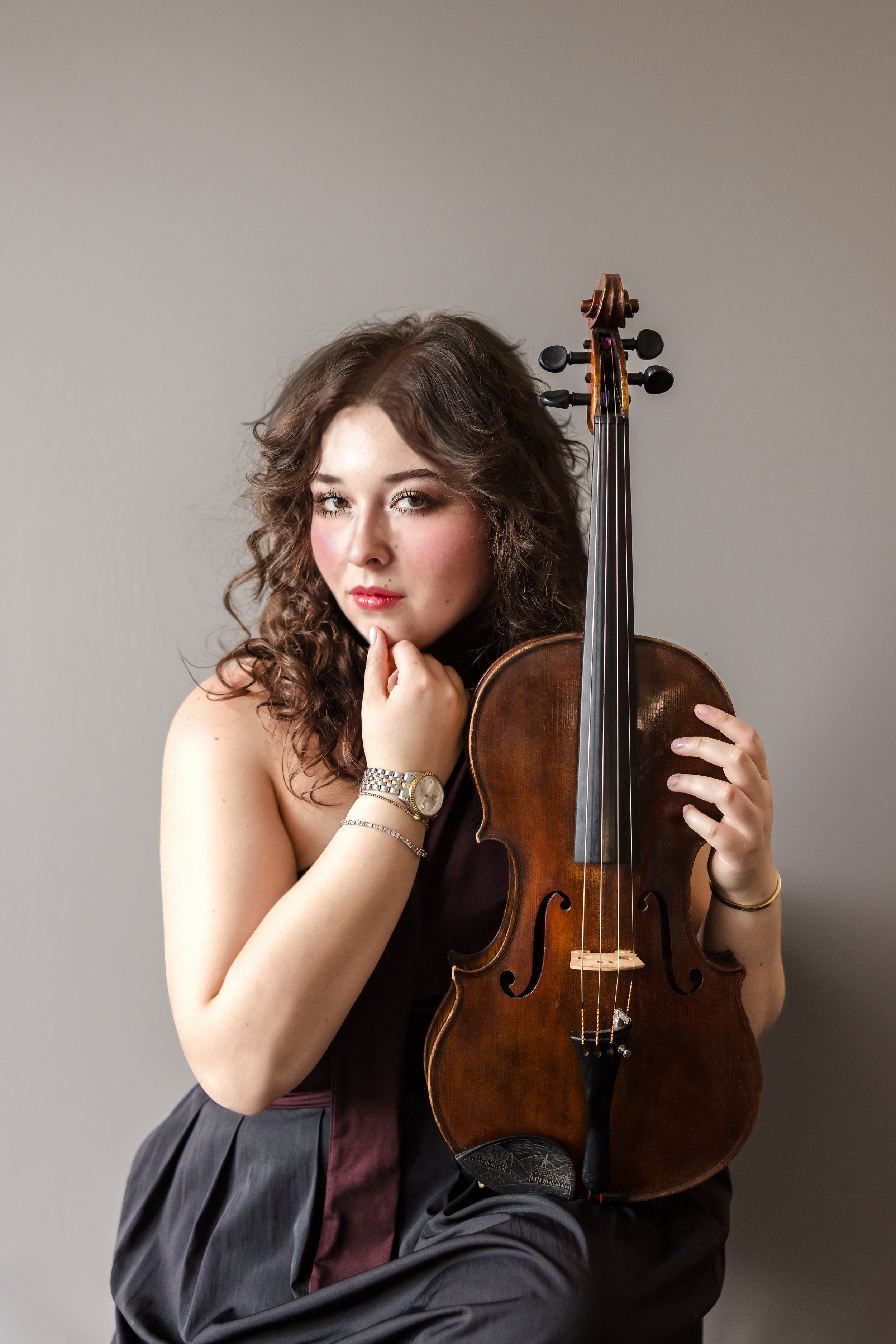 Isabella Vita Mier, violist; AYA artist member