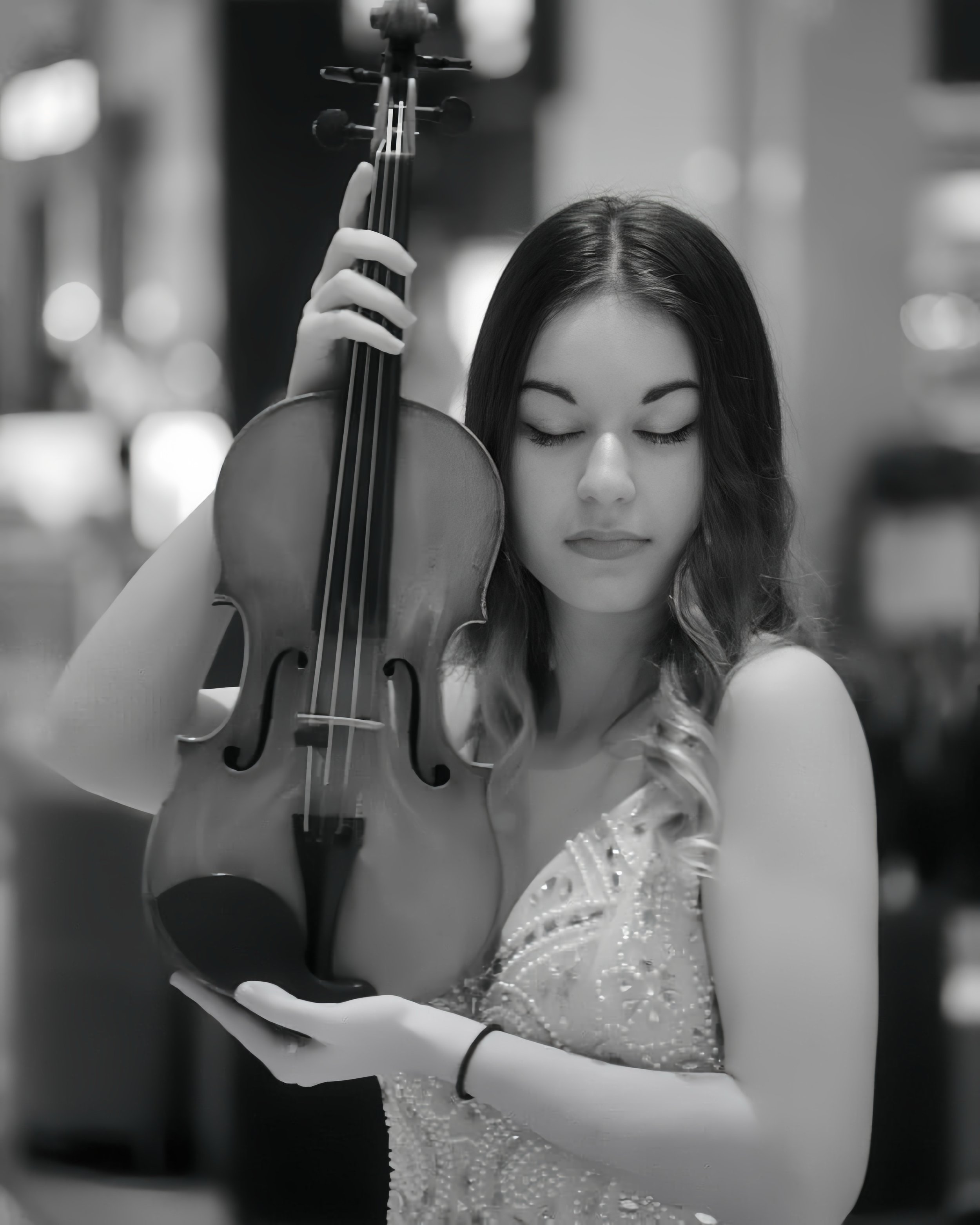 Rafailia Kapsokavadi, Violinist — AYA artist portrait